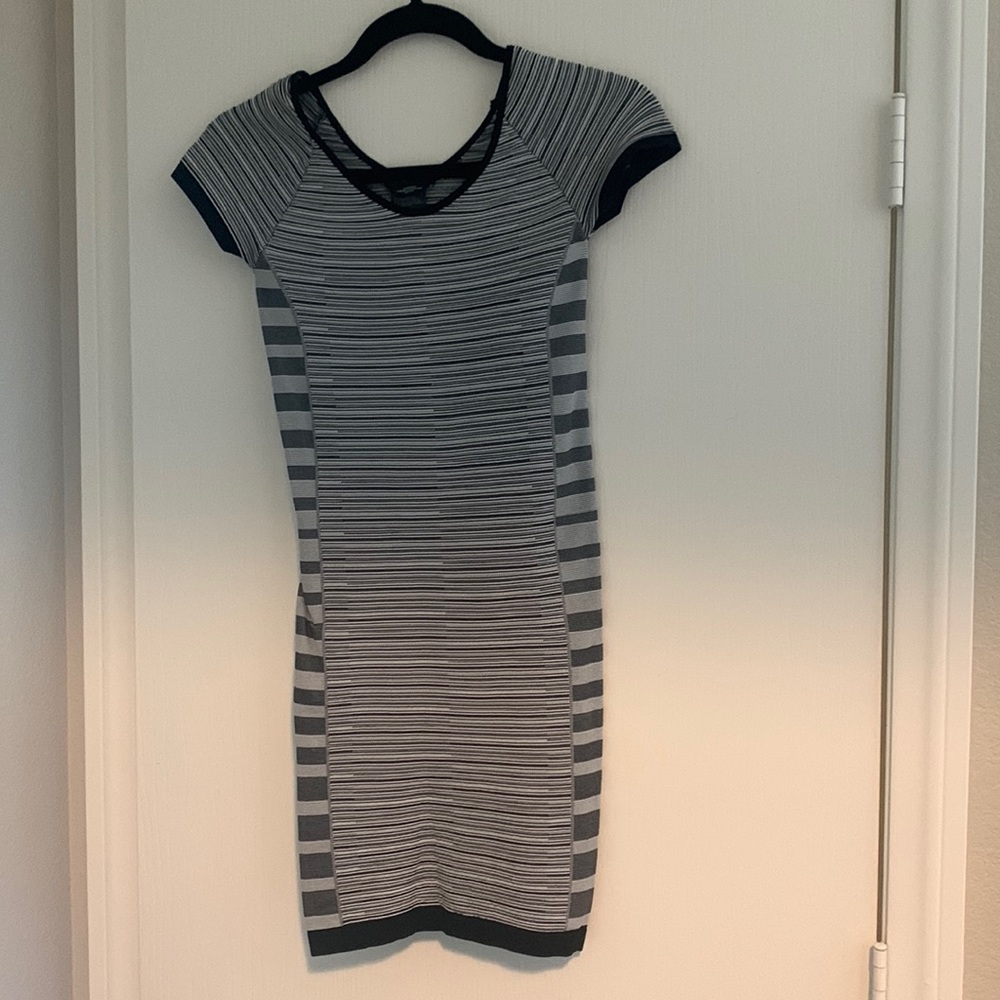 Bebe mini body con dress. Black and white stripes